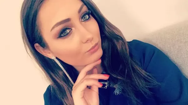 Przeurocza wokalistka disco polo kusi na Instagramie! Pokazała swoje piękne ciało! Co za nogi!
