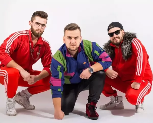 Zaskakująca ubiór sceniczny gwiazd disco polo! Zobaczcie co mają na sobie przystojni faceci!