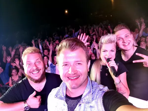 Albo grubo albo wcale! Piękni i Młodzi z dwiema nowościami! To będą wielkie przeboje disco polo?!