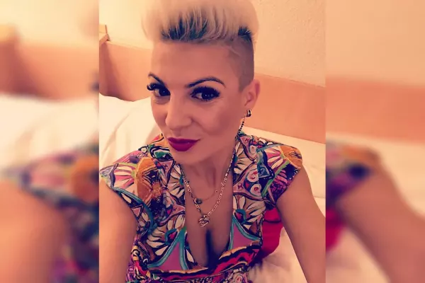 Magda Narożna zaśpiewała dla przyjaciół! Podczas wesela przejęła mikrofon! 
