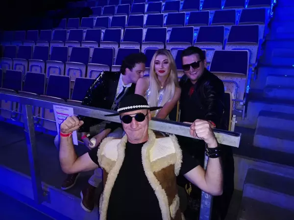 Co tam się działo! Popularny wokalista disco polo ujawnił materiał zza kulis wielkiej imprezy disco polo!