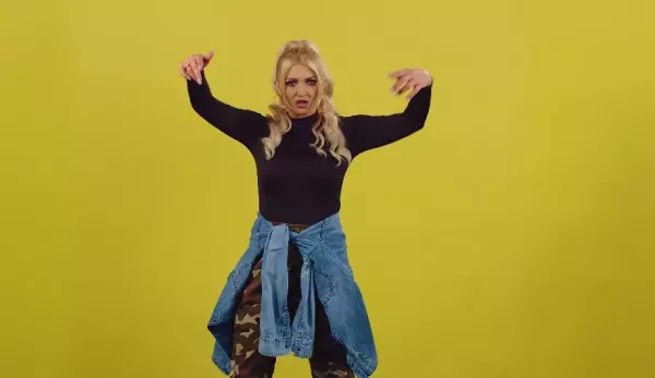 Weselno-cygańska produkcja disco polo nowym hitem na rynku muzycznym? Jagoda & Brylant udostępnili właśnie nowość pt. "Raj"