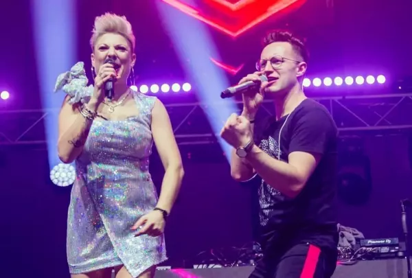 Magda Narożna i Jakub Urbański ponownie razem! Gwiazdy disco polo zaskoczyły internautów! 