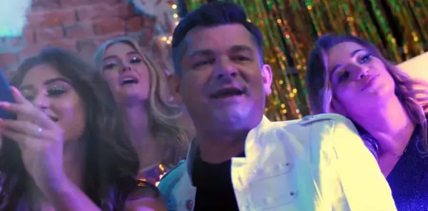 Zenon Martyniuk wydał premierę w duecie z gwiazdą disco polo! To będzie sylwestrowy hit?! 