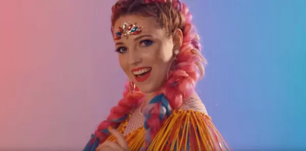 Popularna wokalistka disco polo obala stereotyp grzecznej dziewczynki?!