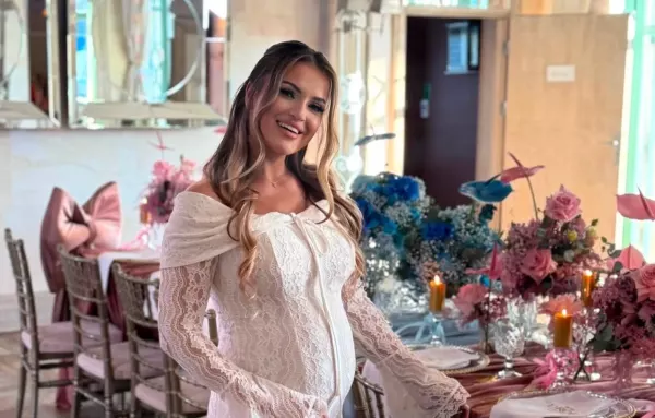 Przyszła mama w bieli. Aleksandra Ligęza z Alexa & Fonzy wygląda zjawiskowo