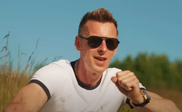 Avangarde z letnim hitem „Nie zmieniaj się” – fani oszaleli na punkcie tej piosenki

