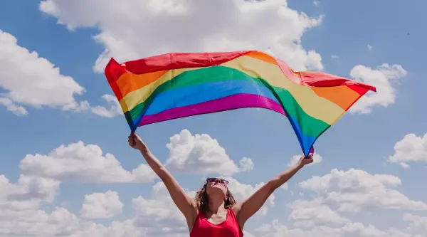 Awantura w disco polo! Nowa produkcja powodem wielkiej kłótni. Poszło „Tęcze„ i promowanie LGBT