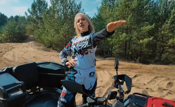 Baby Full z premierą "Królowa twego serca". Nikola Dutkiewicz zachwyca w klipie