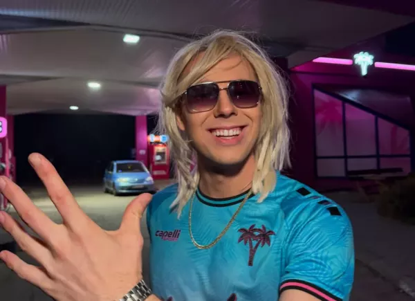 Bagi przebrany za Skolima na Halloween! Wygląda jak król latino?