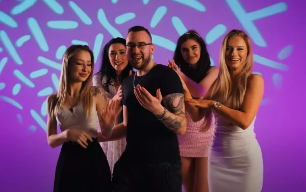 Bartii podbija disco polo! Nowy singiel „Dziewczyno” szturmem zdobywa YouTube
