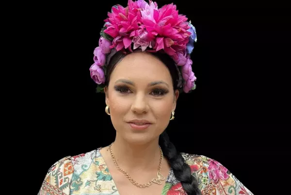 Co za strój gwiazdy disco polo. Zobacz co założyła na głowę