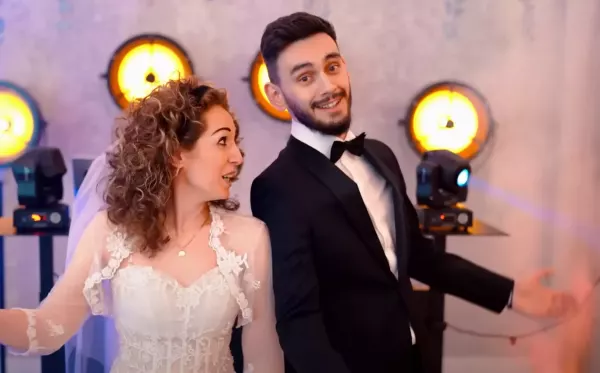 Denis podbija internet: Milion wyświetleń dla „Pan Młody„