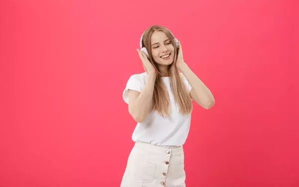 Disco Polo w Sieci: Przeboje Września 2023 - Odkryj Najgorętsze Hity na Spotify i YouTube! 11 września!