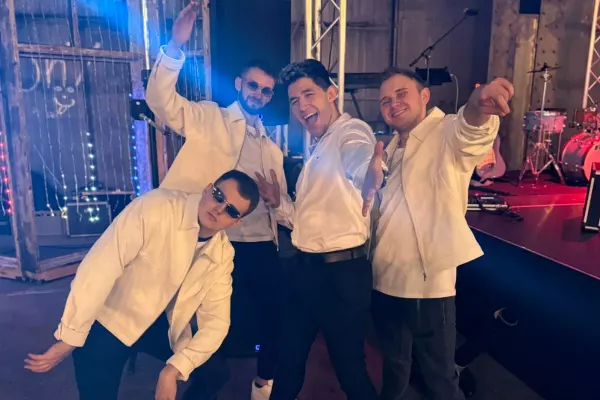 DiscoBoys i „Szach mat” na żywo. Czy to najbardziej energiczna formacja disco polo?