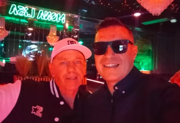 DJ Rozmund i Max Live z teledyskiem „Księżniczki parkietu".