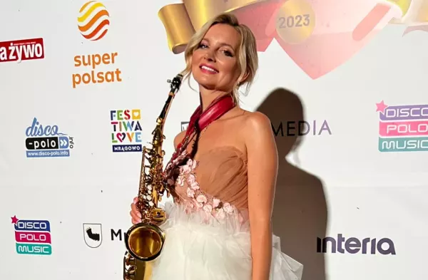 Dorota Gwiazdowska z Mig olśniewa na Festiwalu Muzyki Tanecznej w Augustowie! Zobaczcie jej wyjątkową stylizację!