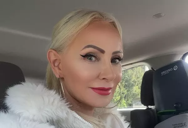 Uwielbiana wokalistka disco polo zdradza kulisy swojego życia! Inni mogą się od Niej uczyć?! Elwira Mejk w świetle reflektorów! 
