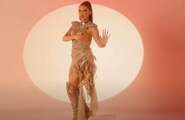 Finalistka Disco Star z nowością! Vel Evel i jej gorąca premiera „Mam Cię dosyć”
