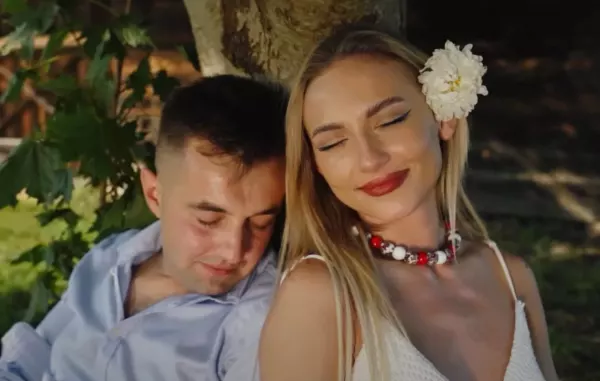 Forti zachwyca fanów nowym hitem „Z Tobą chcę„ – letni klimat, disco polo na najwyższym poziomie

