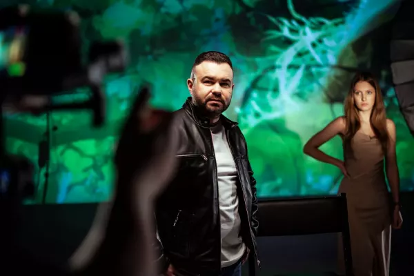 Gorąca premiera! Klasyczne disco polo w nowej produkcji Kenzo pt. „Oddam Tobie siebie„