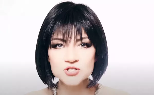Gorąca premiera od królowej disco polo Shazza "Co Ty chcesz"