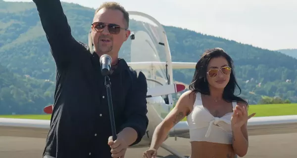 Gorąca premiera od legend disco polo Fanatic: „Najpiękniejsza z wszystkich Dam„!
