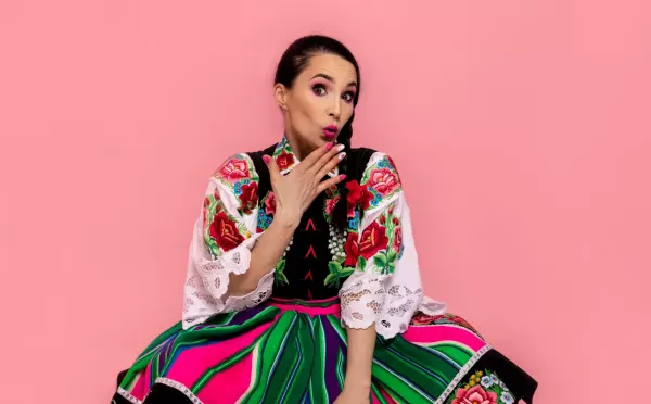 HiDance: Wyjątkowy Ukłon dla Kobiet w Dzień Ich Święta! Wyjątkowa playlista z hitami disco polo!