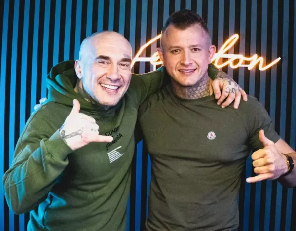 Hit od Piękni i Młodzi Dawid Narożny i Soboty pt. „Jesteś taka słodka„  w wersji akustycznej! Brzmi znakomicie! Posłuchajcie!
