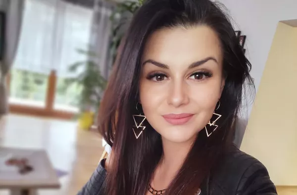 Iness pokazała mamę! Tak wygląda kobieta, która wychowała gwiazdę disco polo. Są podobne?