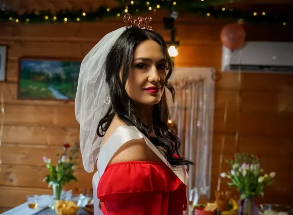Justyna Lubas zapowiada nowość „Żoną Ja". Posłuchaj przedpremiery!