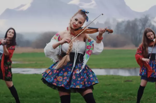 Wokalista disco polo postawił na folkowe brzmienie. Skazał się tym na sukces?! Posłuchajcie PREMIERY! 