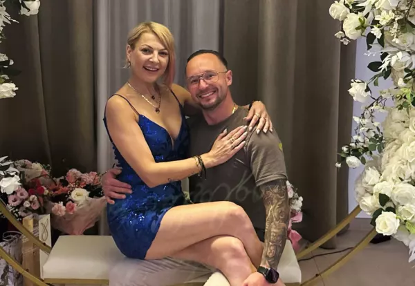 Kim jest Krzysztof Romaniuk, mąż Magdy Narożnej? Wokalistka mówi, że to jej jedyny przyjaciel