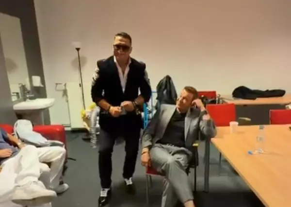 Kordian i Radek Liszewski zaśpiewali razem „Halo tu Londyn”.