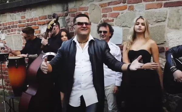 PREMIERA! Kordian i Rico Sanchez odkrywają nowe horyzonty w utworze ”Powiedz mi” – Zaskakująca odskocznia od disco polo!