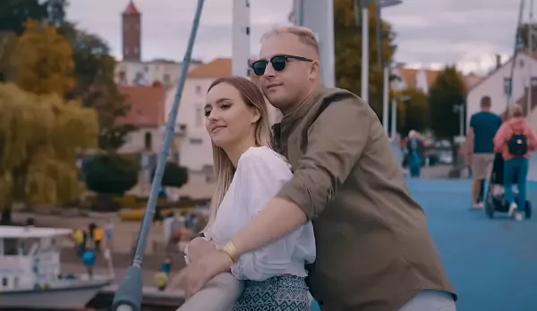 Kriso i jego „Czerwone wino„ - piosenka disco polo stała się megahitem w Polsce