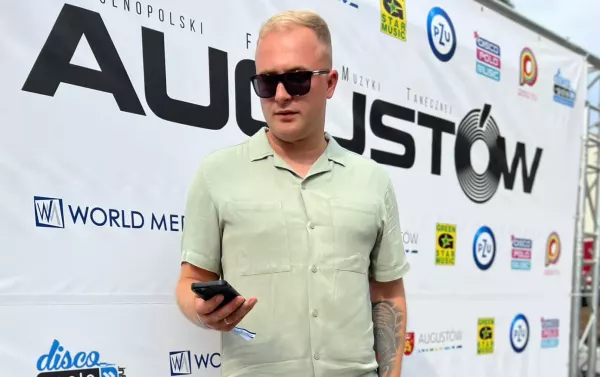 Wielka radość! Wokalista disco polo Krzysztof Biedrzycki został ojcem. Znamy płeć i imię dziecka. Jest oryginalne! 

