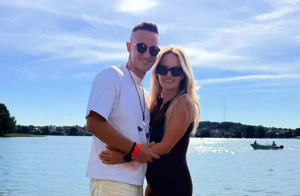 Kuba Urbański z Playboys z żoną Eweliną w górach. Romantyczny wypad