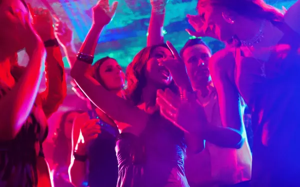 Latino disco na parkietach! Mr Sebii i Systematic zaskoczyli nowością „Impreza na całego„ To nowy hit latino?! 