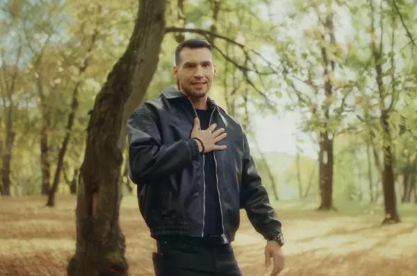 Licznik szaleje! Bayera z „Ona jest” ma już 320 tysięcy wyświetleń