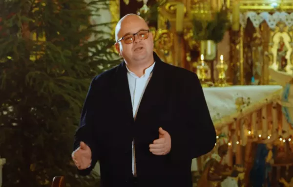 Marcin Kotecki prezentuje wyjątkowy świąteczny utwór „Śpij Dziecino”
