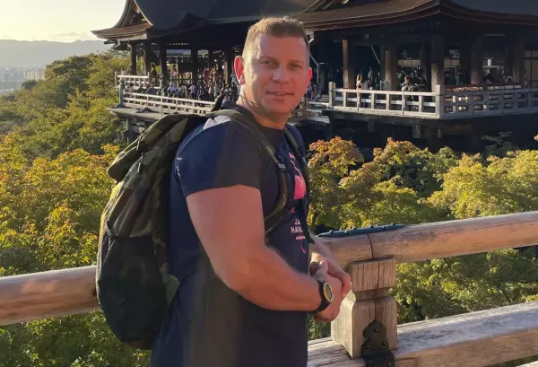 Marcin Siegieńczuk w sercu Japonii: Od disco polo do karate! Gwiazda disco polo spełnia marzenia!

