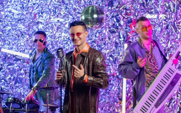 Mega premiera: „Nikt nie tańczy” zespołu Playboys – czy to hit końca roku?