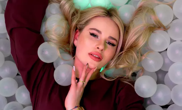 Melodia znana na całym świecie wraca w disco polo. „Bella Ciao” od Szalonego Drużby pokazuje, że Polacy lubią takie wersje