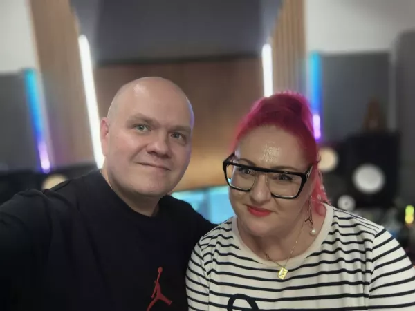 „Mówili zostaw on jest z Sosnowca” od Piotra i Sylwii. To będzie hit disco polo?