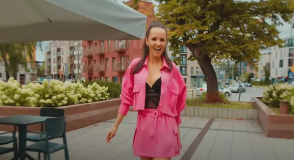 Nowa piosenka Czadowej Mamuśki „Czy pamiętasz” podbija serca słuchaczy