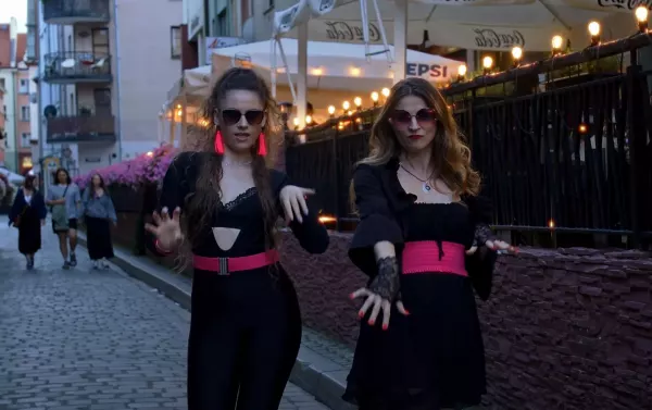 Edyta Jończyk zaskoczyła wyjątkową premierą! „Kocicę 3.0„ zdeklasuje konkurencje i podbije listy przebojów?! „super melodyjny kawałek„
