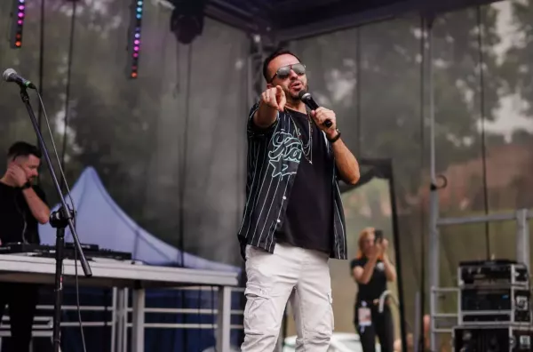 Nowator ostro o coverach i przeróbkach hitów. Paweł Lipski pyta kolegów: „Gdzie jest ten głód tworzenia?"