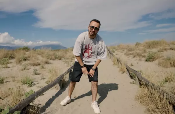 Nowator rozbił bank na YouTube! „Ujarane serce” ma ponad 530 tysięcy wyświetleń w niecałe trzy tygodnie