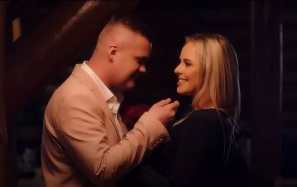 Nowość od „To jest To”! Wzruszająca ballada „Kochać Ciebie tak”